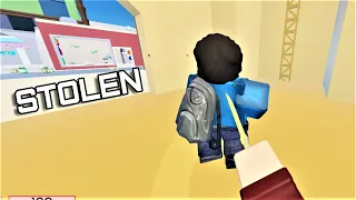 Stealing 2 Players WIN In Roblox Arsenal