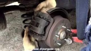 Hyundai Trajet Rear Brake Pads Replacement