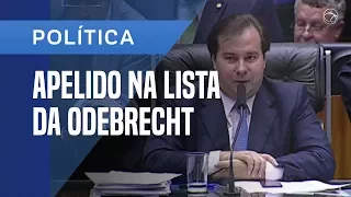 GRITO DE "BOTAFOGO" NA CÂMARA CRIA SAIA-JUSTA PARA MAIA