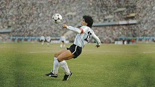 Diego Maradona Show before the 1986 World Cup (3-0)