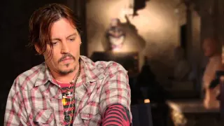 Mortdecai: Johnny Depp "Mordecai" Behind the Scenes Movie Interview | ScreenSlam