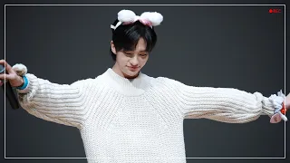 200104 FANSIGN EVENT 'Mixtape#5' 스트레이키즈 현진 직캠 / STRAYKIDS HYUNJIN FOCUS FANCAM