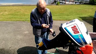 How to flush the Honda outboard motor