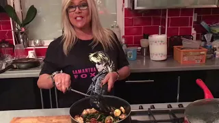 Cooking with Samantha Fox