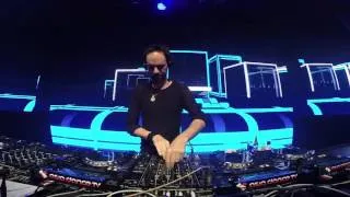 Mark Sixma Live ArmadaNightVn 12-9-2015 FullHd