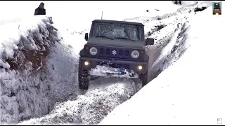 The return of the New Suzuki Jimny on ice! And Mirko takes a big risk!