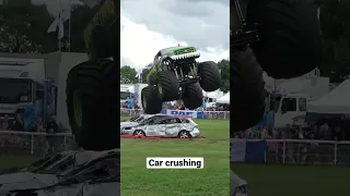 Crushing cars #monstertruck #v8 #monstertrucks #destruction