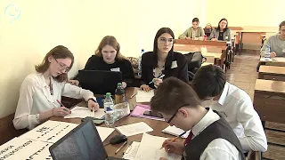 Юные физики соревнуются на турнире в Новосибирске