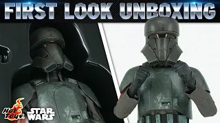 Hot Toys Transport Trooper The Mandalorian Figure Unboxing | First Look