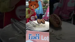 must try 👍sandwich Lao famous #vangvieng #laos