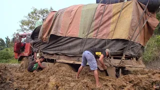 Philippines, the monsoon and people | The roads of the impossible