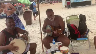 Ronaldo do Cavaco, Evandro, Luiz, Glicia,Carlos Bala e convidados na Barraca da Clara em Ipanema.