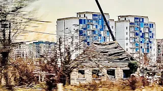 Олег Зубков снова в Мариуполе! Разбитые дома на фоне КРАСИВЫХ НОВОСТРОЕК!