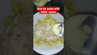 BOW TIE PASTA WITH WHITE SAUCE