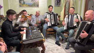 Frații: Iulian, Vadim, Yoanid Netbai, Flavius Niculcea și Natanael Dumitraș, Instrumentală/Ucraina