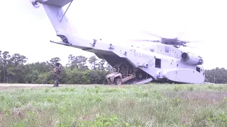 USMC CH-53K "King Stallion" training