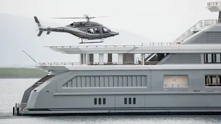 Helicopter landing on to a private yacht | Helipad | Chopper | Yacht | Luxury | Rare scenes