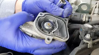 Mecedes-Benz CLC 220 CDI 2009 & C class Thermostat coolant replacement   4K