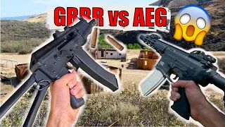 CRAZY Realistic GBBR vs Beginner AEG (GAS vs ELECTRIC)