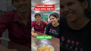 Finally ✅ Meet up with tanishka yadav Neet 2022 topper #aiimsdelhi #neet #neet2022 #shorts #short