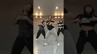 KISS ME MORE - DOJA CAT CHOREOGRAPHY BY AREEYA