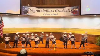 TOP OF THE WORLD- GRADUATION SONG( múa ra trường)-pre school performance.