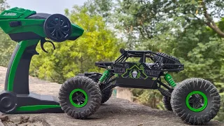 Rock crawler Rechargeable 1:18 scale 4WD 2.4 GHz 4x4 car unboxing