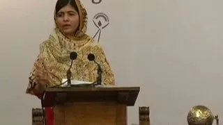 Malala Yousafzai wins Children's Peace Prize.