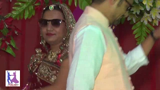 Funny couple dance "Jhoot bole kauva kate" ,"Aafat gale padi hai" and "Kala chasma"