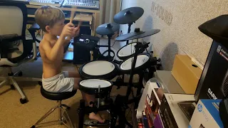 Offspring Kid's Aren't Alright drum cover by 7 y.o.