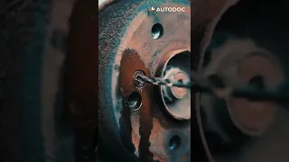 Lifehack: how to remove a screw | AUTODOC #autodoc