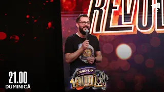 Gabriel Gherghe a surprins jurații și publicul pe scena Stand up Revolution