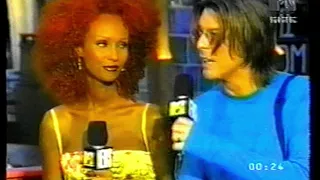 David Bowie - WITH IMAN QUOTE / INTROS LAURYN HILL - MTV Video Music Awards - 09 Sept 1999