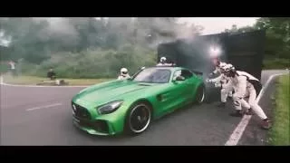 Mercedes-AMG GT R - Interview with Lewis Hamilton