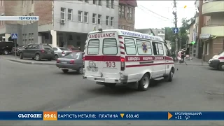 Жінку-поліцейського поранили в Тернополі