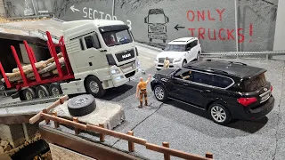 The bandits stopped the truck and regretted ... Tamiya RC truck Man 8x6