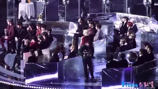 Idols reaction to Jungkook BTS MMA 2017