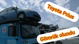 Toyota Prius Bakı Gömrük terminalında. Gömrükdən keçmə qaydaları (Rastamojka)