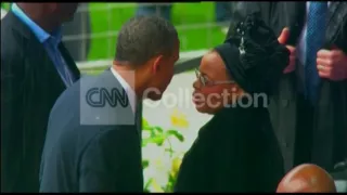 MANDELA MEMORIAL:OBAMA GREETS MANDELA WIDOW