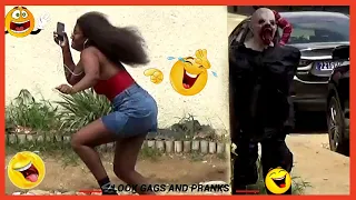 VAMPIRE PRANK - The extraordinary escape of the girls in front of the vampire - Very funny video