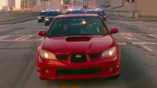 Малыш уходит от погони на Subaru Impreza WRX  Малыш на драйве ( Baby Driver )