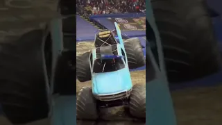 Hooked Monster Truck Big Air #monsterjam #motorsports #2023 #crazy #wow #bigair #shorts #trucks