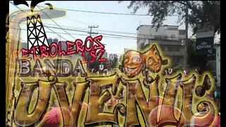 Tema:La Banda Petrolera- Del disco del Barrio para el Barrio