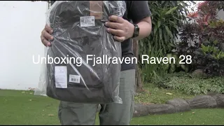 Unboxing Fjällräven 'Räven' 28L