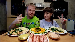 Мукбанг. Что-то типа шакшуки))) с сосисками | Mukbang. Something like shakshuka))) with sausages