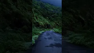 Aao chalay, kis kis jana ha maray sath🗻🌲🌿sakoon #sakoon #weather #mountains #rain