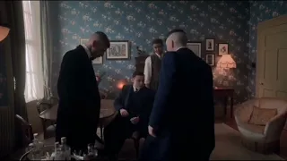 Tommy humilla a Michael en casa de Ada | Peaky Blinders