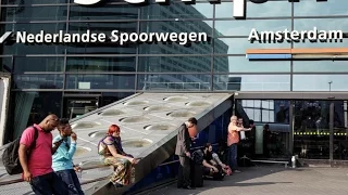 Тело нелегального эмигранта найдено в шасси самолета в Амстердаме. Новости 13 сен 07:38