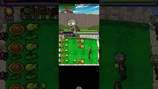 probando la fea pero increíble versión de nintendo DS (plantas vs zombies)😀