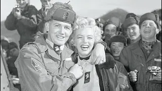 Marilyn Monroe entertaining the troops in Korea Feb 1954. #photos #star